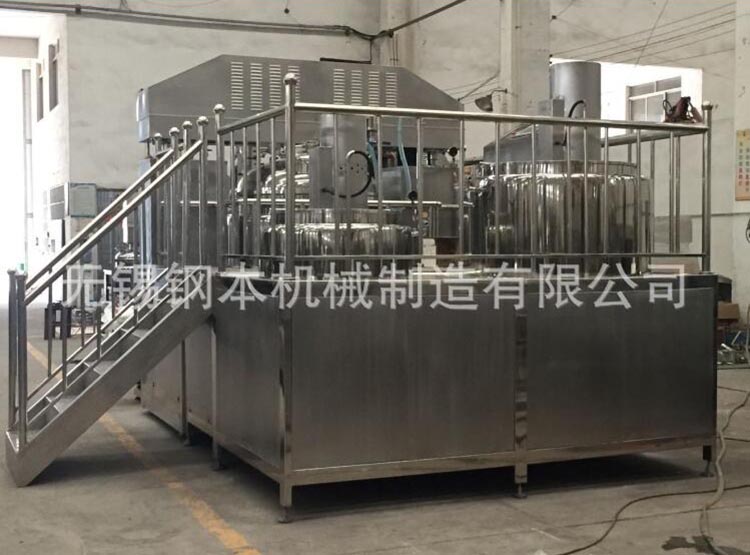 1000L高剪切均质乳化机安装现场